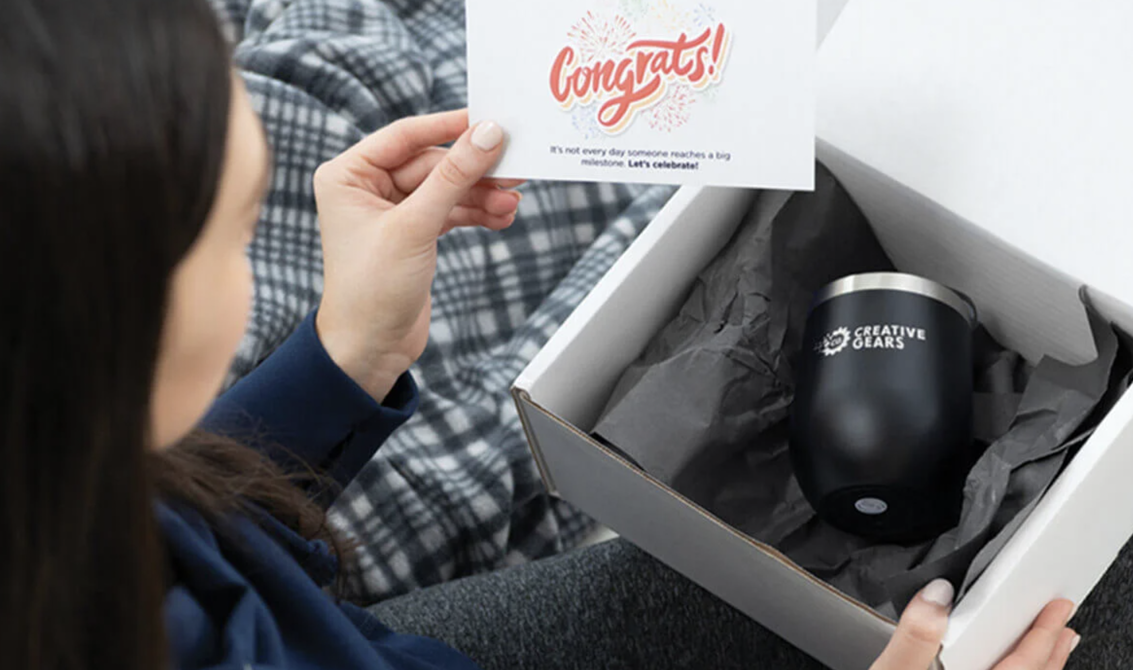 9 Staff Gifts That Will Make Your Employees Happy