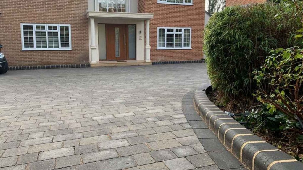 resin-driveway-cost-2023-how-much-is-a-resin-driveway