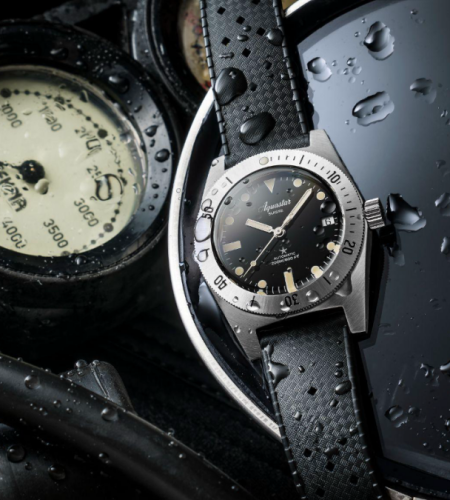 The 12 Best-Selling and Professional Diving Watches of 2025